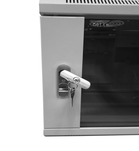 Шкаф настенный 19″ Netko WMA 9U (600х600х500) серый, разобранный фото 3