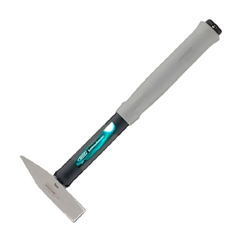 Молоток слесарный Gross 300 г. Квадратный боек, фибергласовая обрезиненная рукоятка Молоток слесарный Gross 300 г. Квадратный боек, фибергласовая обрезиненная рукоятка