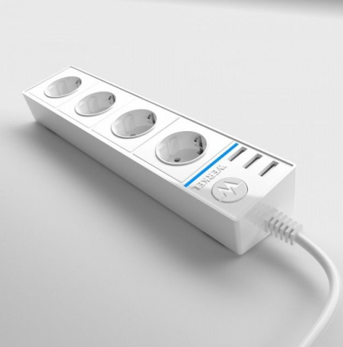 Удлинитель с заземлением Werkel 4-м+3USB тип А 1,7м 16А 3500Вт белый 