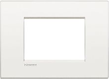 Рамка прямоугольная Legrand BTicino LivingLight 3 мод белый 