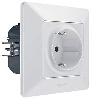 Умная розетка Valena Life Netatmo 1-м. шторки IP41 16А белый Legrand — купить по цене от 6&nbsp;325 ₽ | ПрофБезопасность