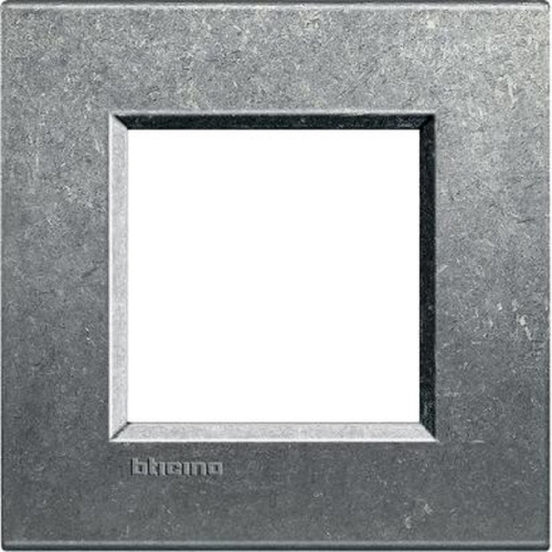 Рамка прямоугольная Legrand BTicino LivingLight 2 мод Исконный  Legrand — купить по цене от 3&nbsp;600 ₽ | ПрофБезопасность