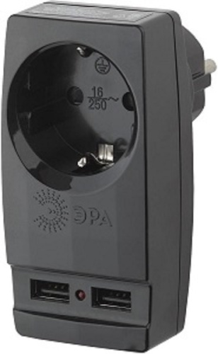 Адаптер с заземлением ЭРА SP-1e-USB-B 1-м+2xUSB тип A+A 2100мА черный
