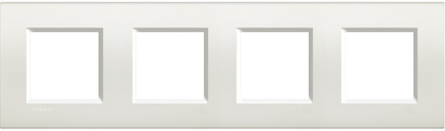 Рамка прямоугольная Legrand BTicino LivingLight 8 мод белый Legrand — купить по цене от 1&nbsp;440 ₽ | ПрофБезопасность