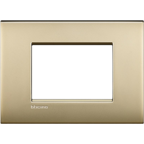 Рамка прямоугольная Legrand BTicino LivingLight 3 мод Матовое золото  Legrand — купить по цене от 3&nbsp;270 ₽ | ПрофБезопасность фото 2
