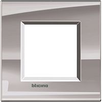 Рамка прямоугольная Legrand BTicino LivingLight 2 мод Никель 
