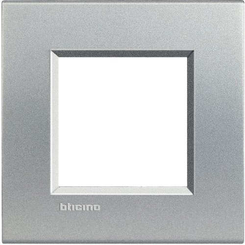 Рамка прямоугольная Legrand BTicino LivingLight 2 мод алюминий Legrand — купить по цене от 1&nbsp;080 ₽ | ПрофБезопасность фото 2
