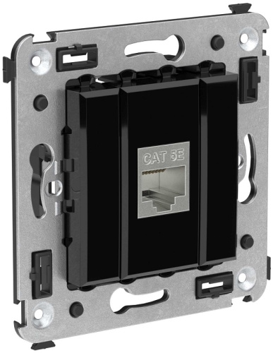 Розетка компьютерная экранированная без рамки DKC Avanti 1-м. RJ45 5е черный квадрат DKC — купить по цене от 1&nbsp;240 ₽ | ПрофБезопасность