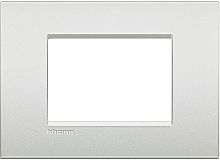 Рамка прямоугольная Legrand BTicino LivingLight 3 мод Белый жемчуг 