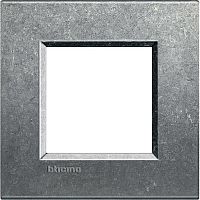 Рамка прямоугольная Legrand BTicino LivingLight 2 мод Исконный 
