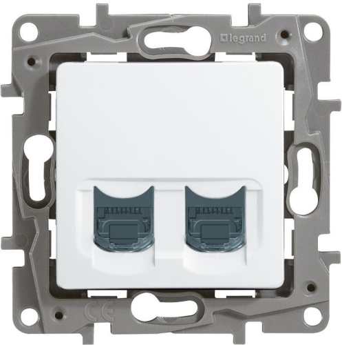 Розетка компьютерная без рамки Legrand Etika 2-м. RJ45+RJ45 5e белый
