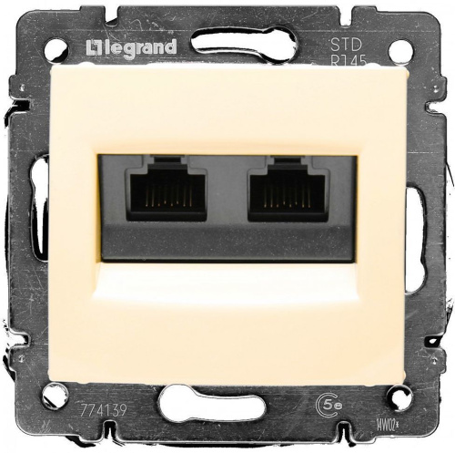 Розетка компьютерная без рамки Legrand Valena 2-м. RJ45+RJ45 5e слоновая кость