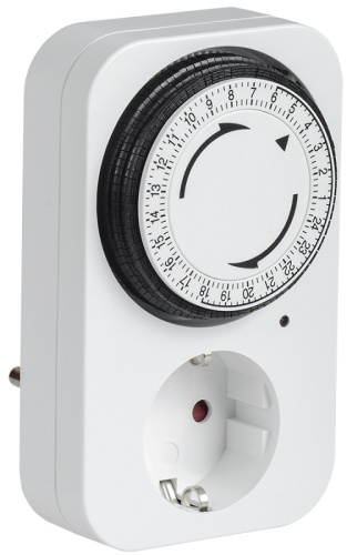 Розетка-таймер механическая IEK РТМ-2 15мин 24ч 96On/Off 16А IP20 белый