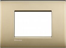 Рамка прямоугольная Legrand BTicino LivingLight 3 мод Матовое золото  картинка