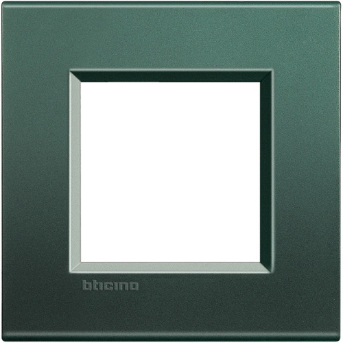 Рамка прямоугольная Legrand BTicino LivingLight 2 мод Зеленый шелк  Legrand — купить по цене от 2&nbsp;096 ₽ | ПрофБезопасность