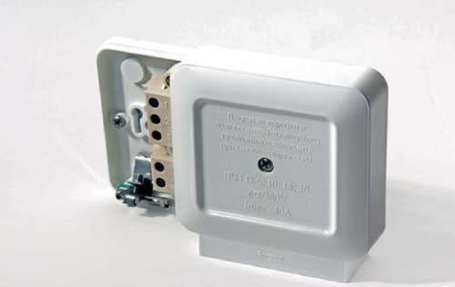 Коробка клеммная Systeme Electric KLK-5S 102x100x37 IP44 40А белый